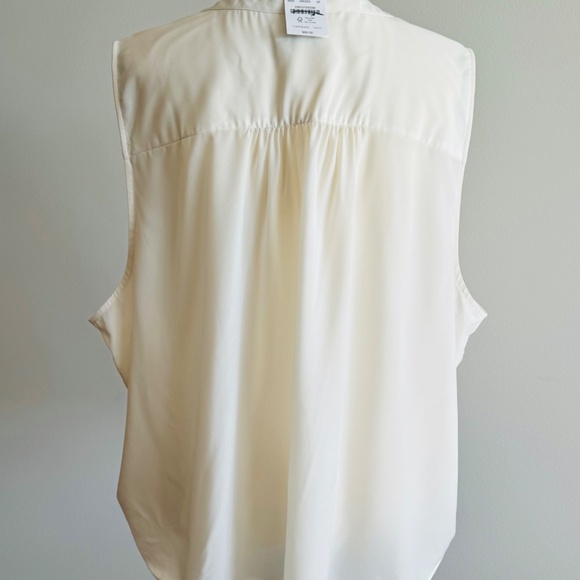 NWT J Crew Factory Ivory Sleeveless V-neck popover top SZ various - Picture 3 of 8